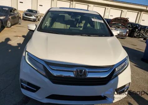 2019 Honda Odyssey Touring из США, поврежденный, VIN 5FNRL6H89KB062769